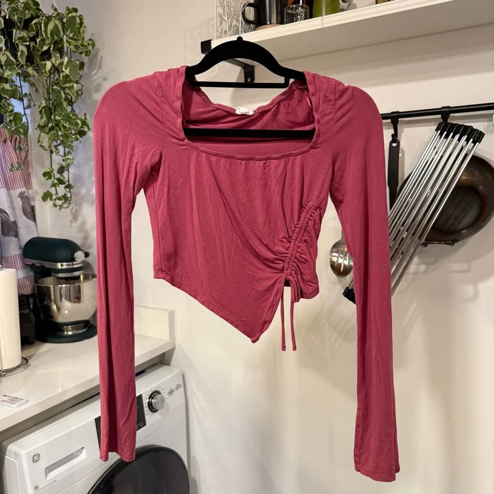 ASOS Cropped Ruched Top - Picture 2 of 2